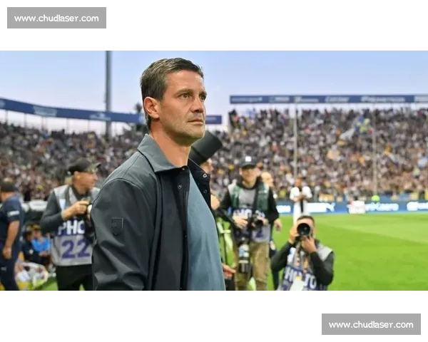 斯基拉确认!帕多因接任尤文预备队主帅,斑马名宿开启青训新篇章